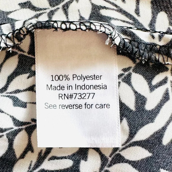 NWT CROFT & BARROW Women Short Sleeve Pullover Casual Black Floral Shirt Size XL - Picture 13 of 14